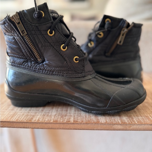 SPERRY Quilt & Rubber Duck Boot Women’s Size 7 - Picture 4 of 6